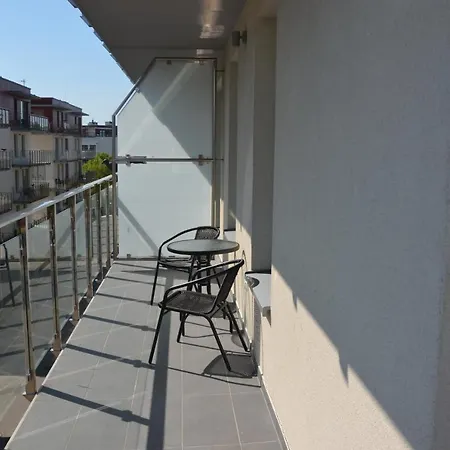 Trzy Kolory - Z Garazem * كولوبرزيغ