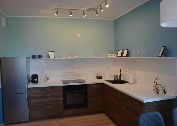 Trzy Kolory - Z Garazem Kołobrzeg